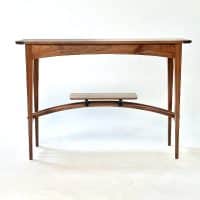 Giraffe console walnut